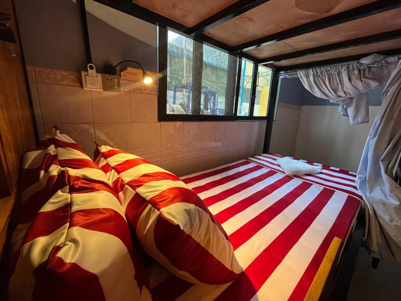 Por Chey Guesthouse Battambang Exteriör bild