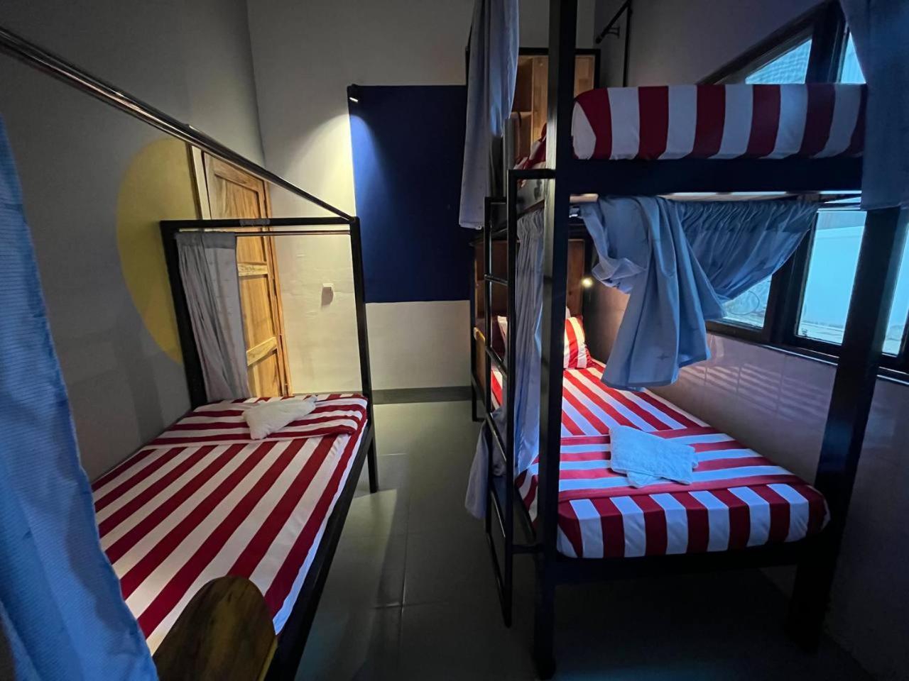 Por Chey Guesthouse Battambang Exteriör bild