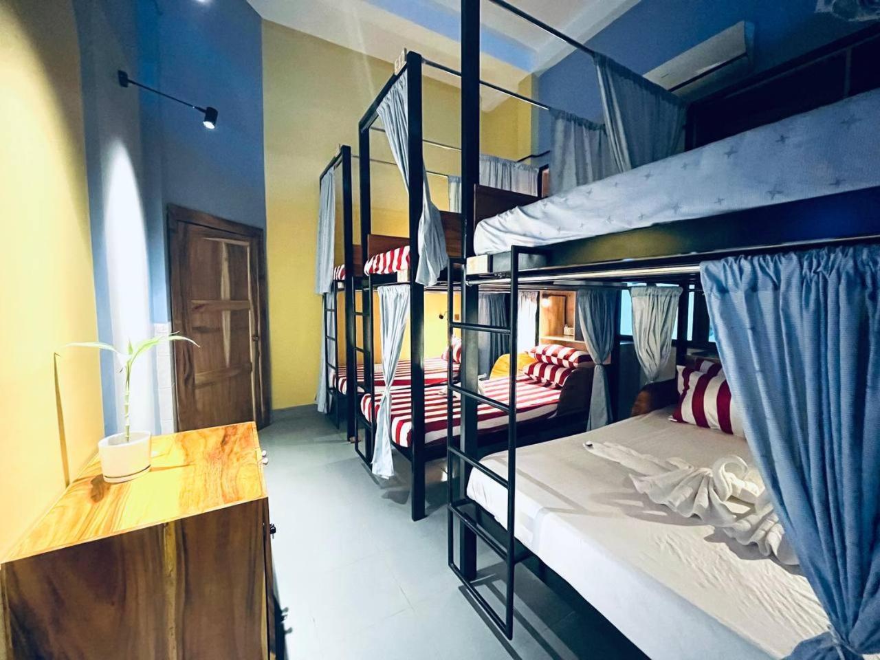 Por Chey Guesthouse Battambang Exteriör bild