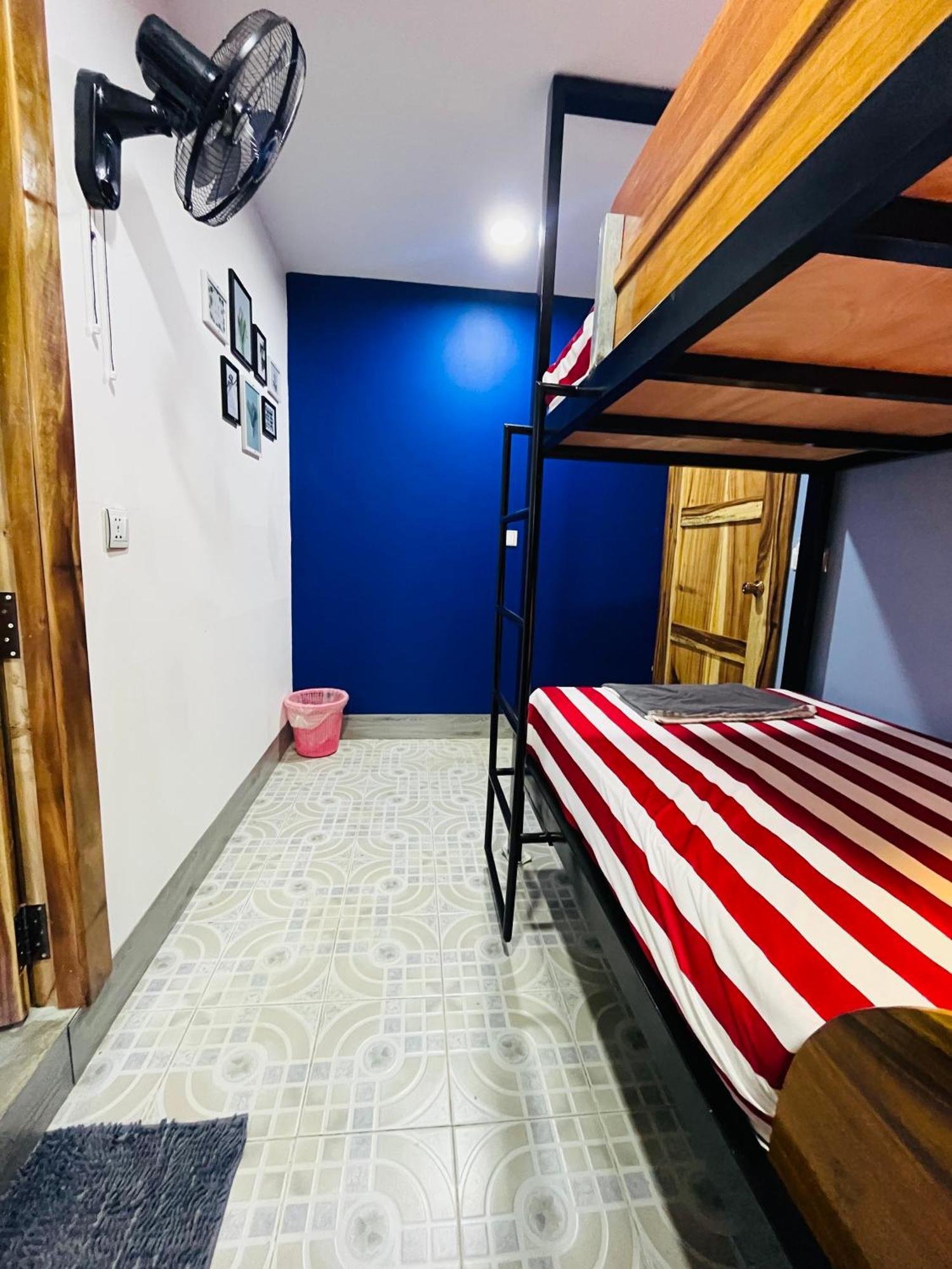 Por Chey Guesthouse Battambang Exteriör bild